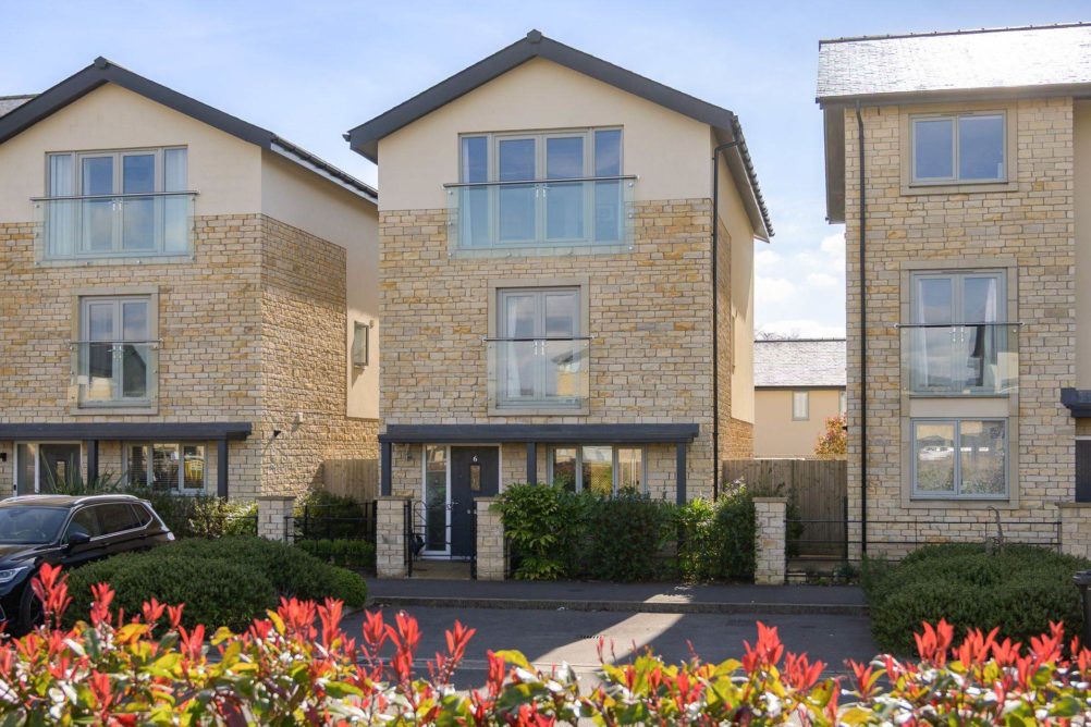 Hopton Way, Lansdown